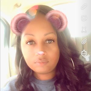 Meet your Posher, Toya